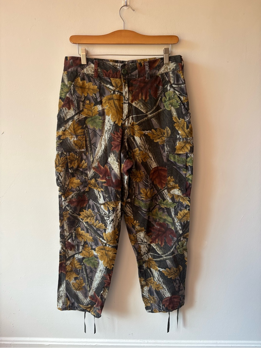 Master Sportsman Rugged Outdoor Gear Camo Cargo Hunting Pants Men’s Size M